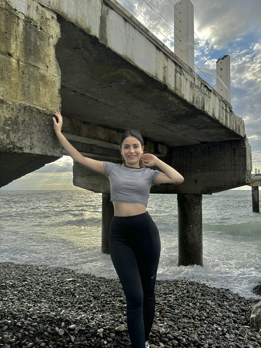 Gündoğdu Tutkulu Partner Bayan Escort Buse